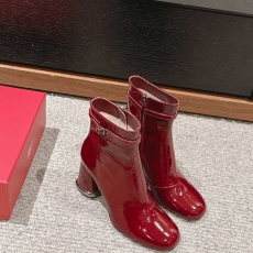 Roger Vivier Boots